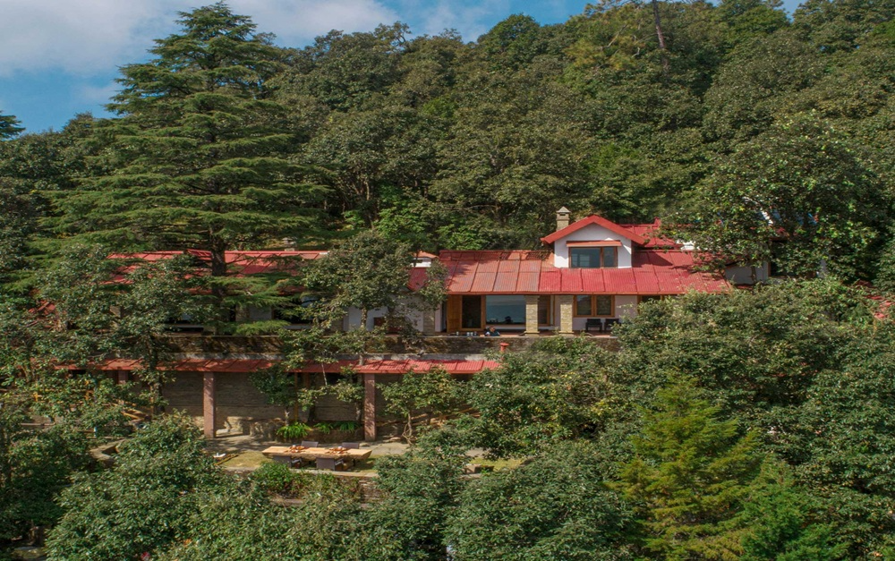 Explore the Best Resorts in Binsar and 5 Star Stays in Almora